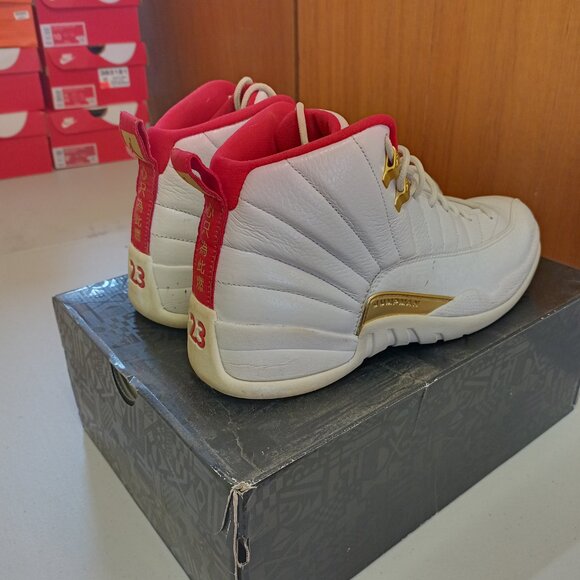 Size 10.5 - Air Jordan 12 Retro FIBA OG box - Picture 11 of 11
